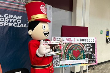 Este es el billete conmemorativo del Gran Sorteo Especial 303 de la Lotería Nacional