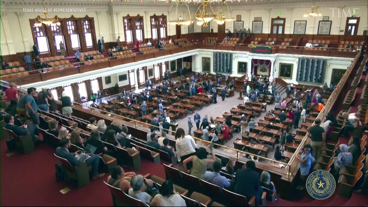 Texas Democrat Locked in State Capitol for Refusing Mandatory Escort
