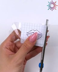 This kiss cake is too cute 💄🎂