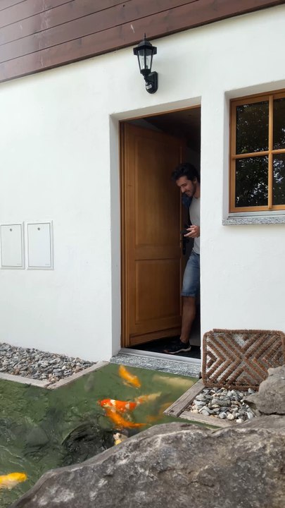 I found a #pond 🐠 at the edge of my door 🚪 but it’s fine it was a #vfx Inspired by @tylertometich #fish #editing #visualeffects