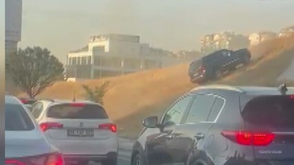 Trafik yoğunluğundan kaçan sürücü toprak alana yöneldi; işte o anlar