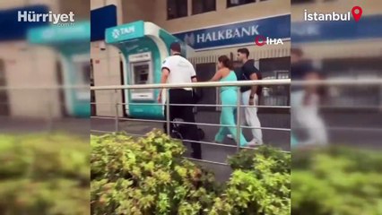 Fatih’te İETT otobüs şoförü ile yolcu arasında çıkan kavgaya biber gazlı müdahale