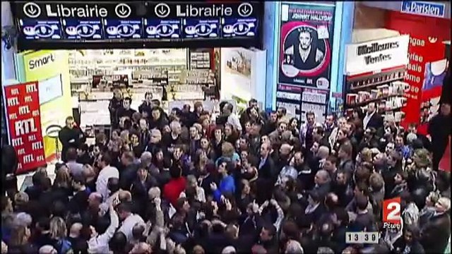 Johnny Hallyday – Sortie du Single Jamais Seul – Journal de 13h – France 2 (10 janvier 2011)