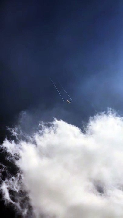 Contrails