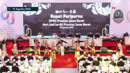 Di Depan Dedi Mulyadi, Ni Hyang Menari Saat Rapat Paripurna DPRD Jabar
