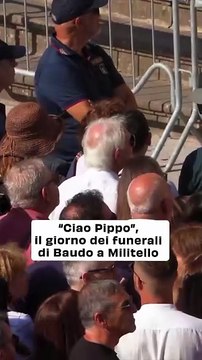 L'ultimo saluto a Pippo Baudo: oggi i funerali a Militello in Val di Catania, folla commossa alla camera ardente