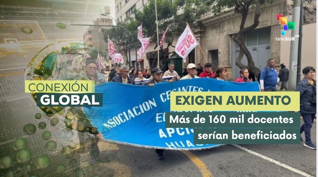 Gremio de docentes exigen mejoras laborales en Perú