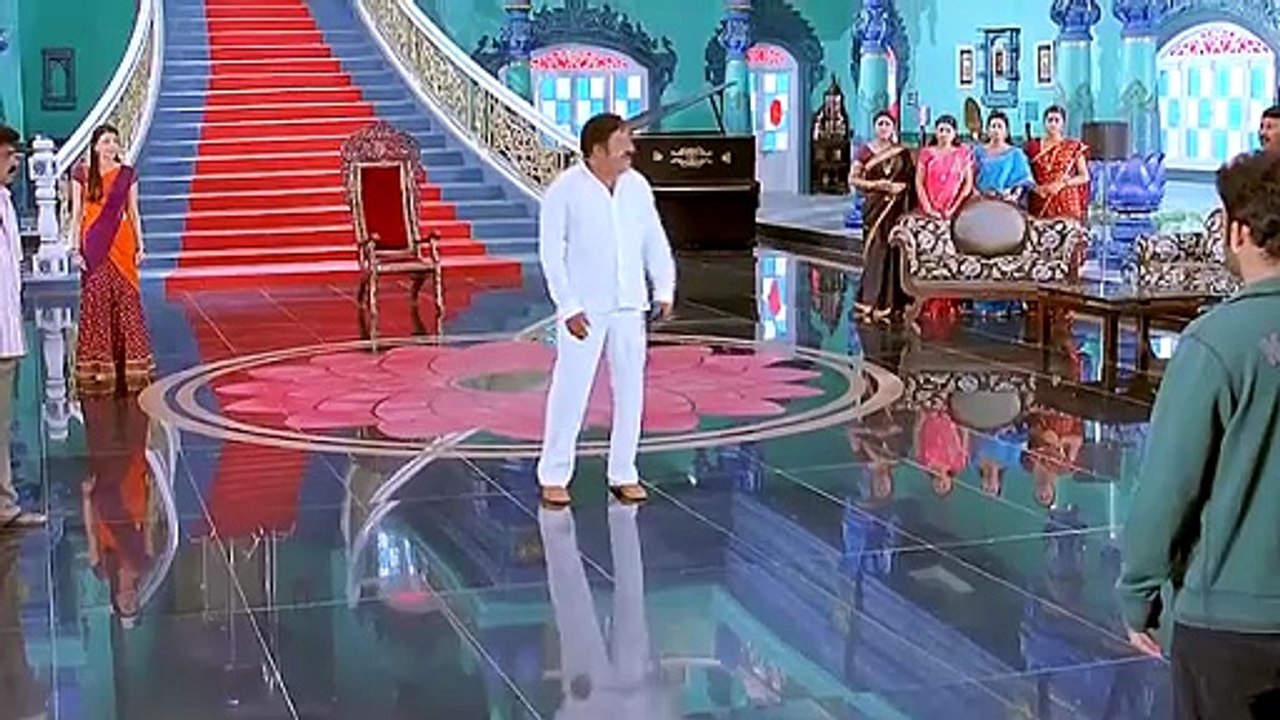 गंव के लग प्रेम जड़े क मर रहे थे फर ntr ने क्य कय  #southmovie #NTR #FIFAWorldCup  By Viral 315