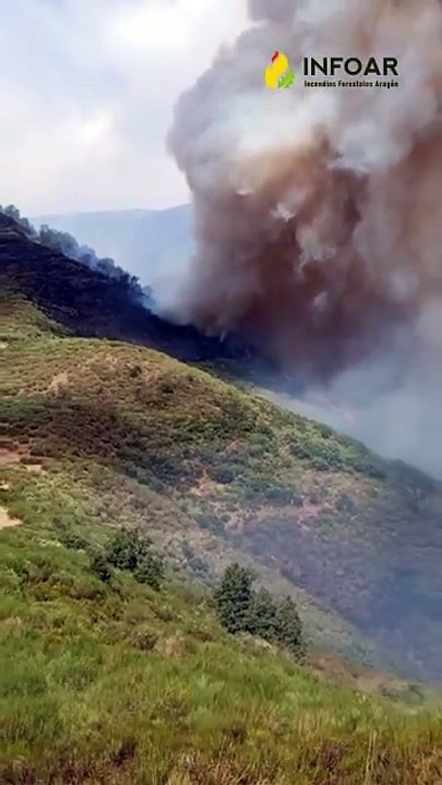Medios de Aragón se despliegan en el incendio de Picos de Europa en León