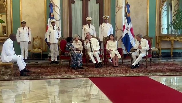 Presidente Abinader recibe cartas credenciales de siete nuevos embajadores