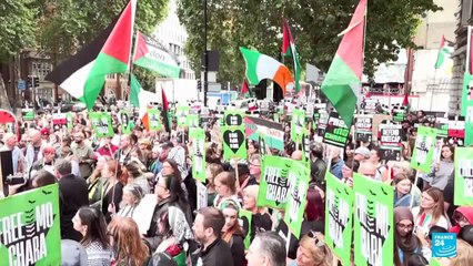 Londres: miembro del grupo de rap Kneecap acusado de terrorismo comparece ante tribunal