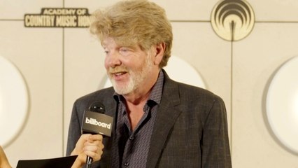 Mac McAnally Talks Winning the Poet Award, Jimmy Buffett & More | ACM Honors 2025