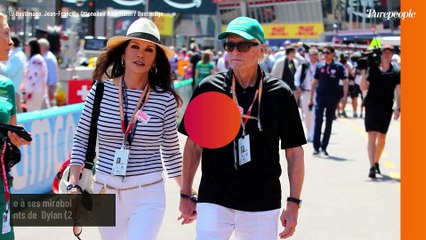 Catherine Zeta-Jones dévoile combien elle a de maisons avec son mari Michael Douglas, la star de Mercredi trouve que ce n'est "excessif"