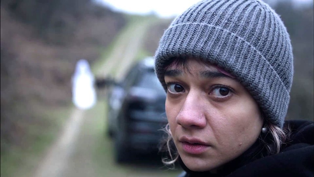 Between Dreams and Hope Trailer OmeU