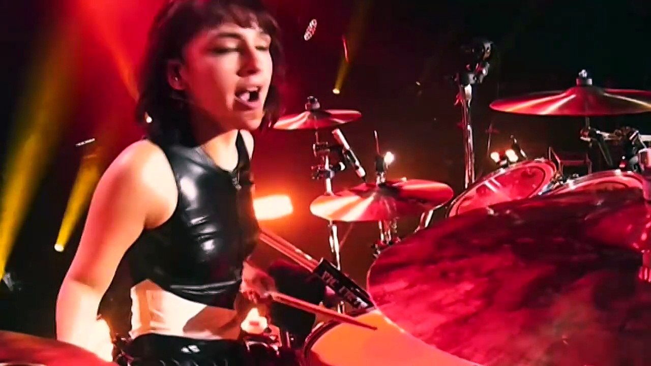 THE WARNING — Narcisista (Live from Pepsi Center CDMX 2023) | The Grand Live Events | from The Warning Music Video & Live Compilation DVD