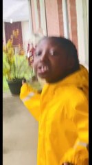 Little Girl Explains Things Her Way