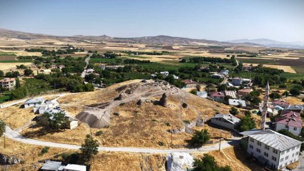 Elazığ'ın gizemli kalesi Tadım: 6 bin yıllık sırlar ortaya Çıktı