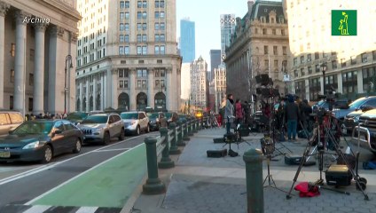 Juez de EE. UU.  rechaza publicar transcripciones del gran jurado de Epstein