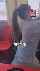 आगरा: महिला पुलिसकर्मियों के साथ मारपीट, वीडियो वायरल