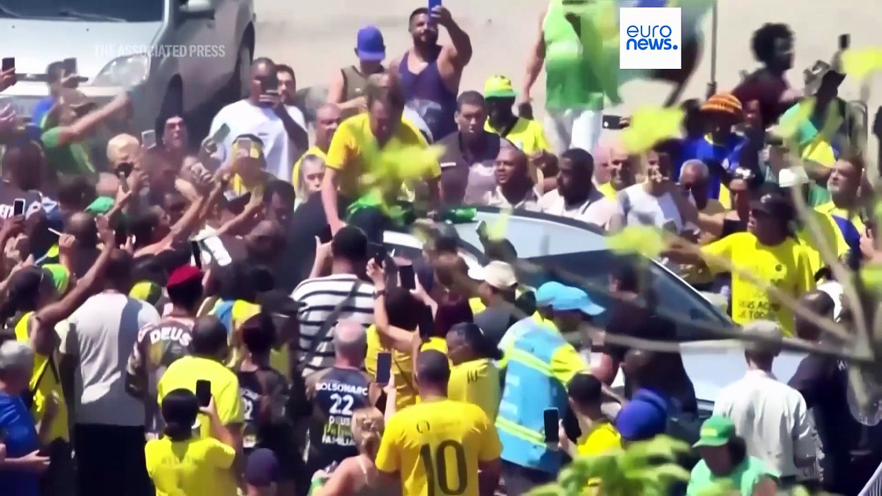 پلیس برزیل بولسونارو و پسرش را به مانع‌تراشی در روند دادگاه کودتا متهم کرد