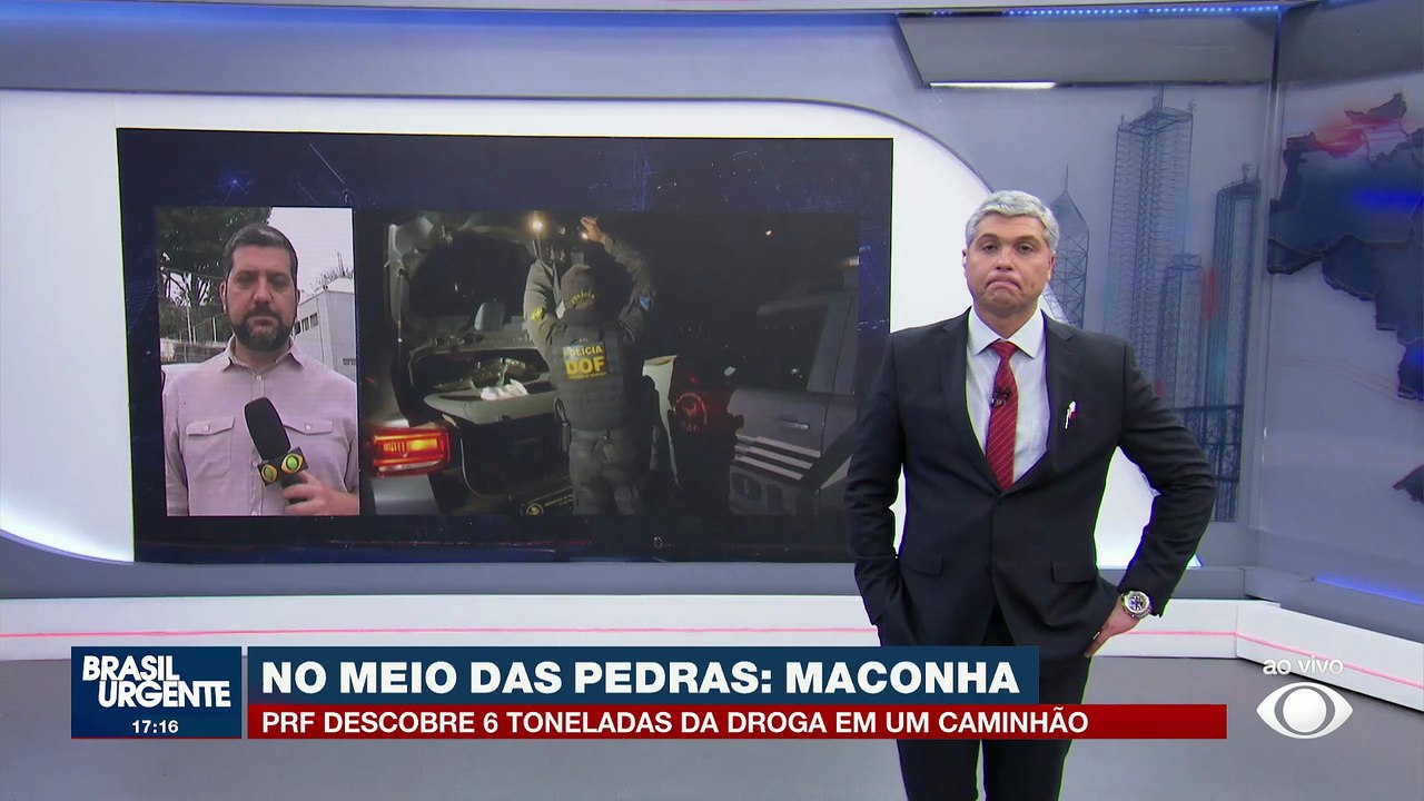 Maconha no meio daas pedras