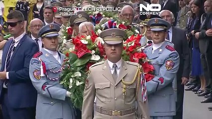 Praga commemora l'occupazione sovietica della Cecoslovacchia del 1968