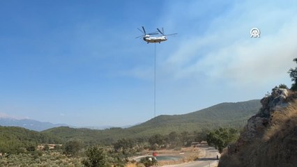 Muğla'nın Seydikemer ilçesinde ormanlık alanda yangın çıktı