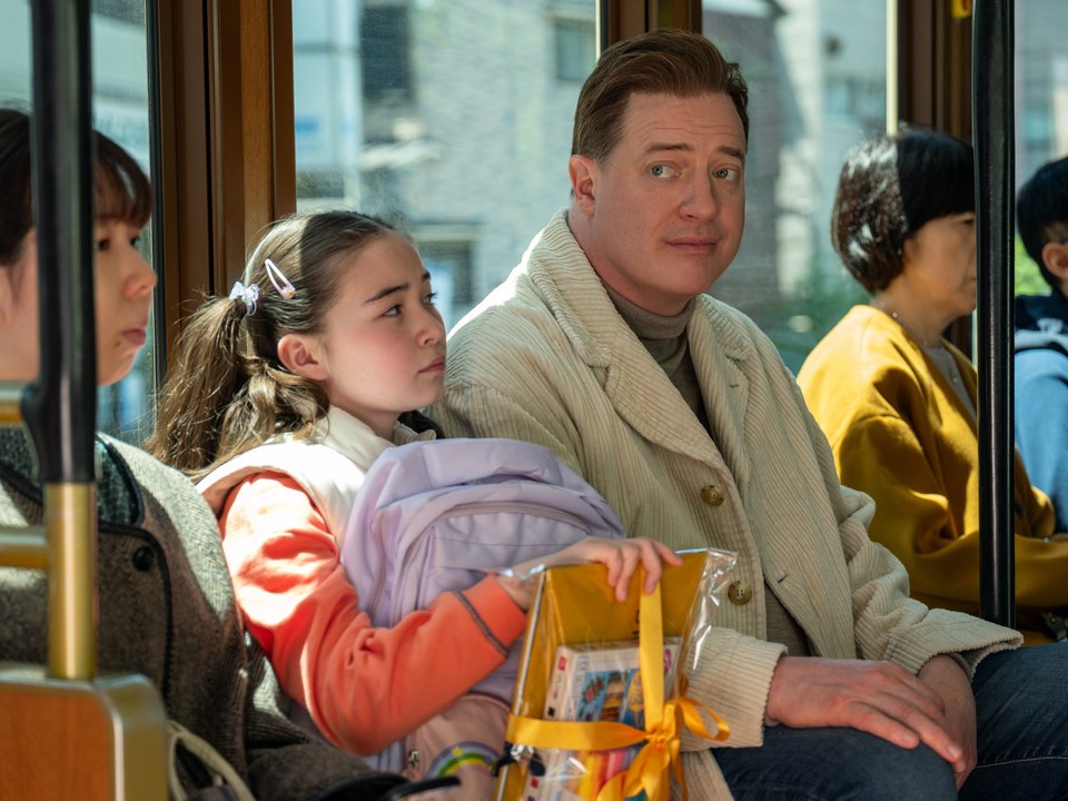 Rental Family: Trailer HD VO st FR/NL