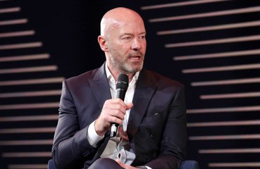 Alan Shearer has told Alexander Isak to sack his agent Vlado Lemic