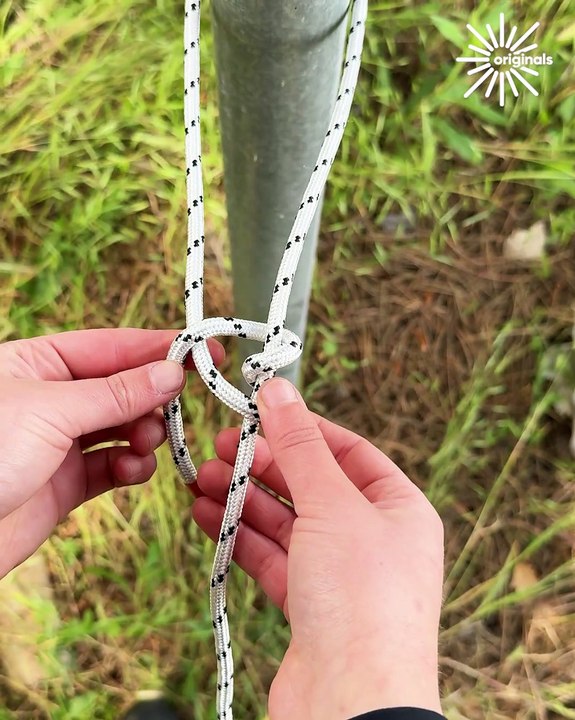Tie knots like a pro with these genius tips! 💯