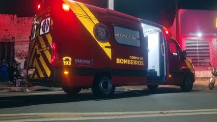 Carro atinge motociclista e foge após colisão na Rua Maria Tereza Figueiredo