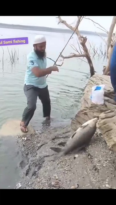 Wild fishing 🎣