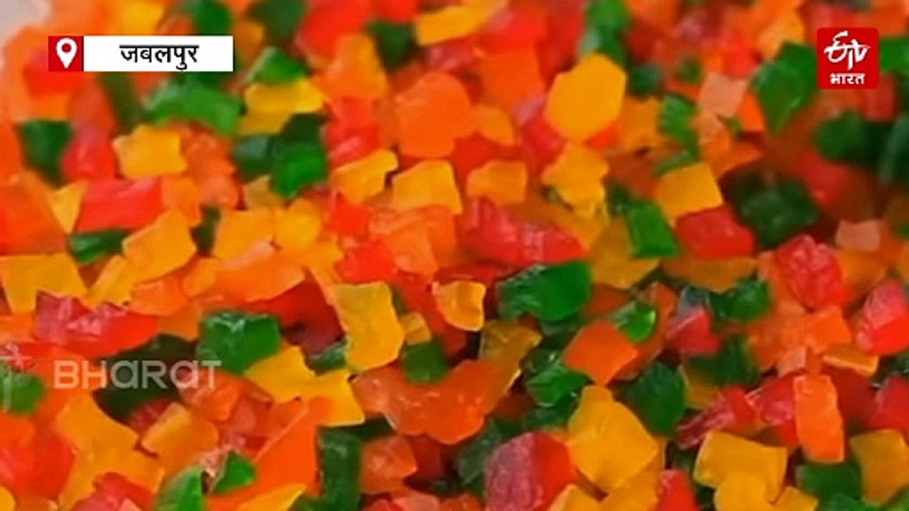 जबलपुर में सड़े पपीतों से बनाई जा रही थी टूटी-फ्रूटी, नीले ड्रमों में भयानक गंदगी देख फैक्ट्री सील