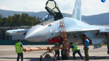 ロシア航空宇宙軍は、世界で最も先進的な戦闘機の新たなバッチを受領しました。