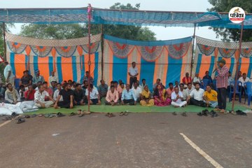 CG News: खाद संकट को लेकर किसानों का चक्काजाम, दो घंटे तक रुकी रही आवाजाही, देखें Video