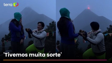 Casal viraliza após vulcão entrar em erupção no momento do pedido de casamento na Guatemala