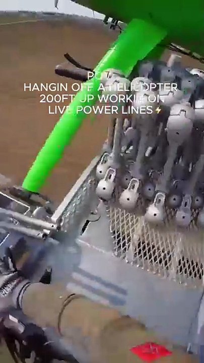 Replacing powerline spacers from a helicopter