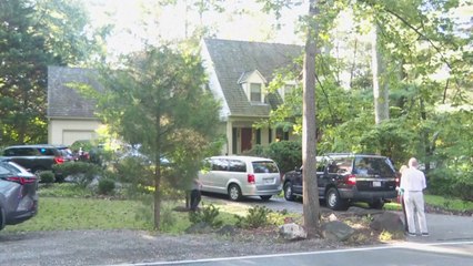 미 FBI, '반 트럼프' 볼턴 자택 수색...트럼프 "저급한 인간" / YTN