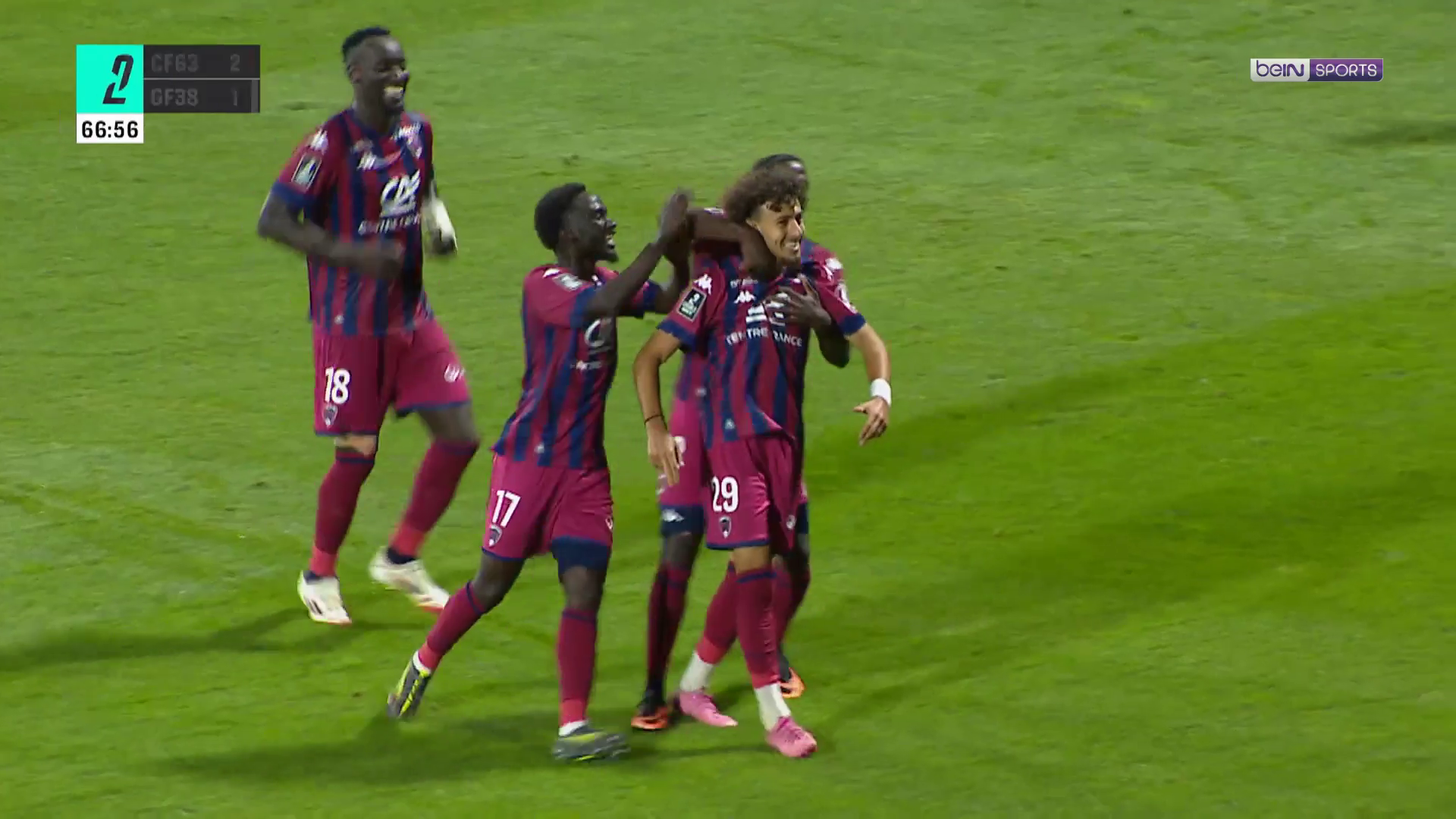 Ligue 2 : Clermont renverse Grenoble et s'impose !