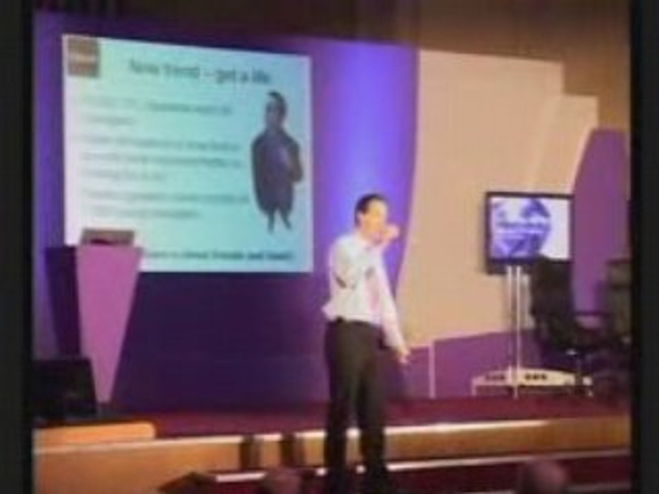 Conference speaker - audience interaction - Patrick Dixon