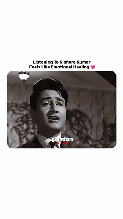 Some voices don’t just play songs they quietly put you back together. Kishore Kumar does that every time. 💛  #glamsham #kishorekumar #oldbollywood #timelessmusic #emotionalhealing  {glamsham, kishore kumar, old bollywood, timeless music, emotional healin