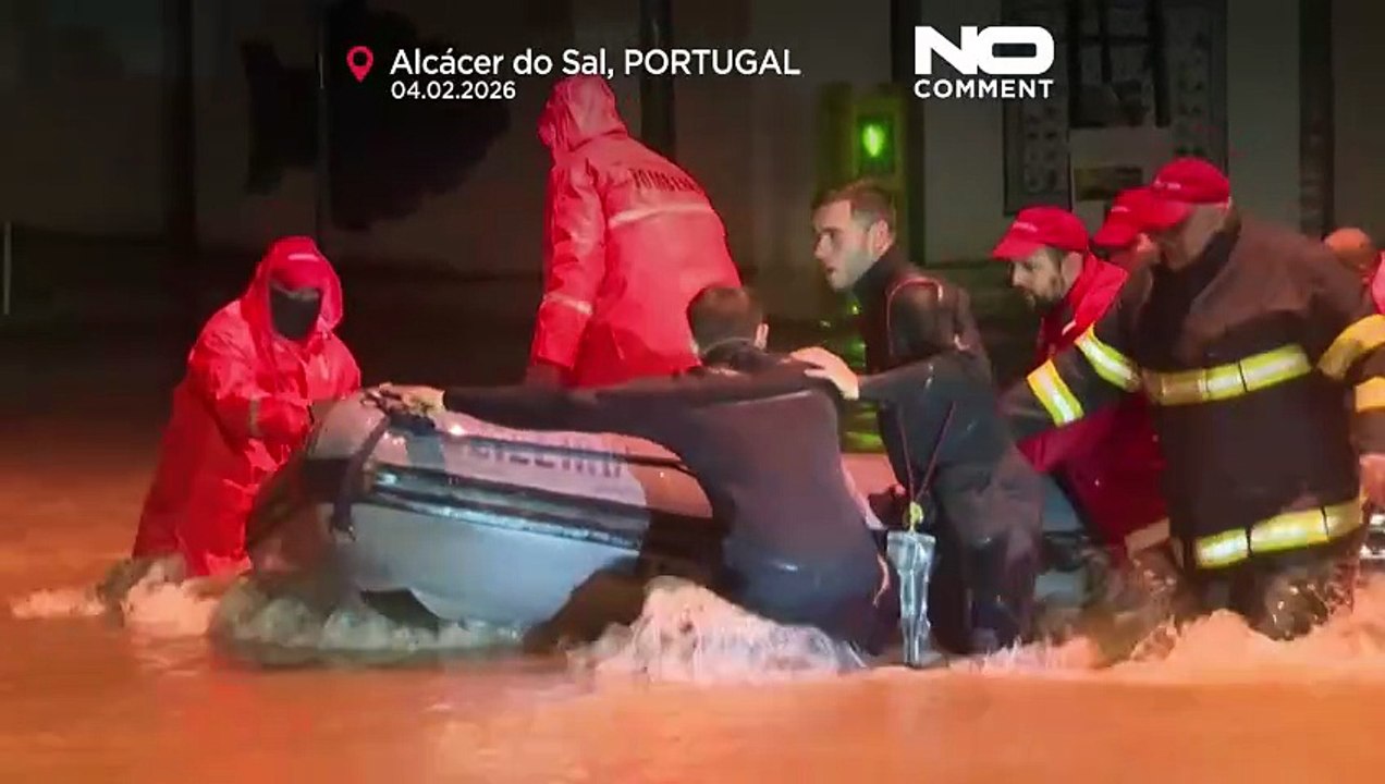 Φουσκωμένα ποτάμια και φονικές πλημμύρες πλήττο...