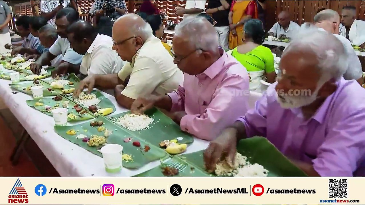 ആറന്മുള ക്ഷേത്രത്തിലെ ആചാര ലംഘനം; പരിഹാരമായി ക്ഷേത്രത്തിൽ വള്ള സദ്യ