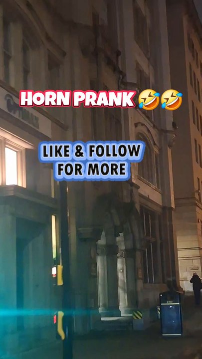 horn prank 🤣