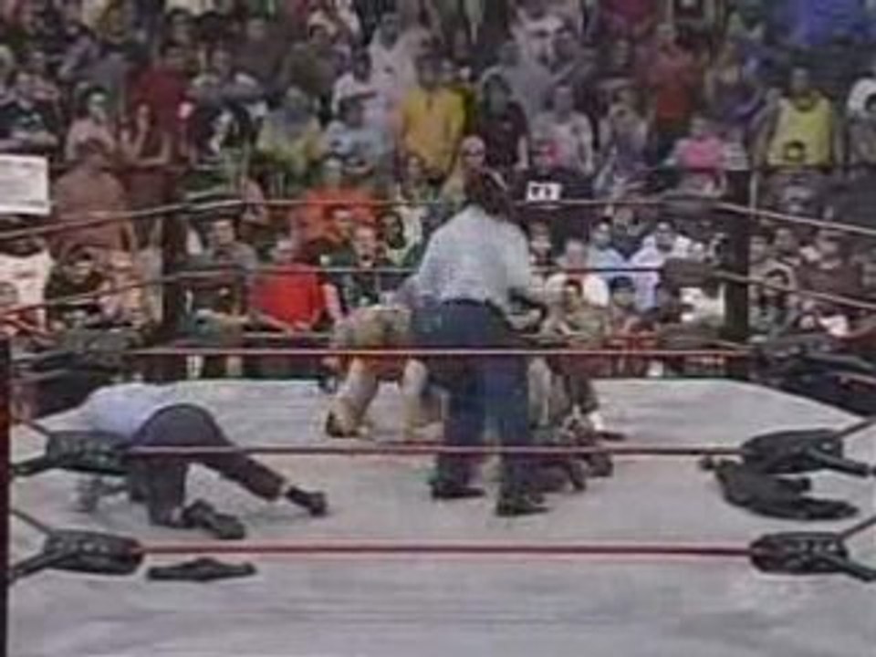 Booker T Laughing during Run In