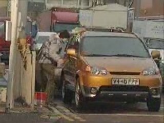 Video divertenti - ecco cosa fare se ti vogliono lavare i ve