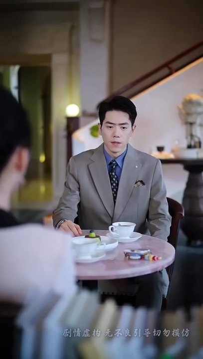 Chinese Short Drama She went back to her ex.