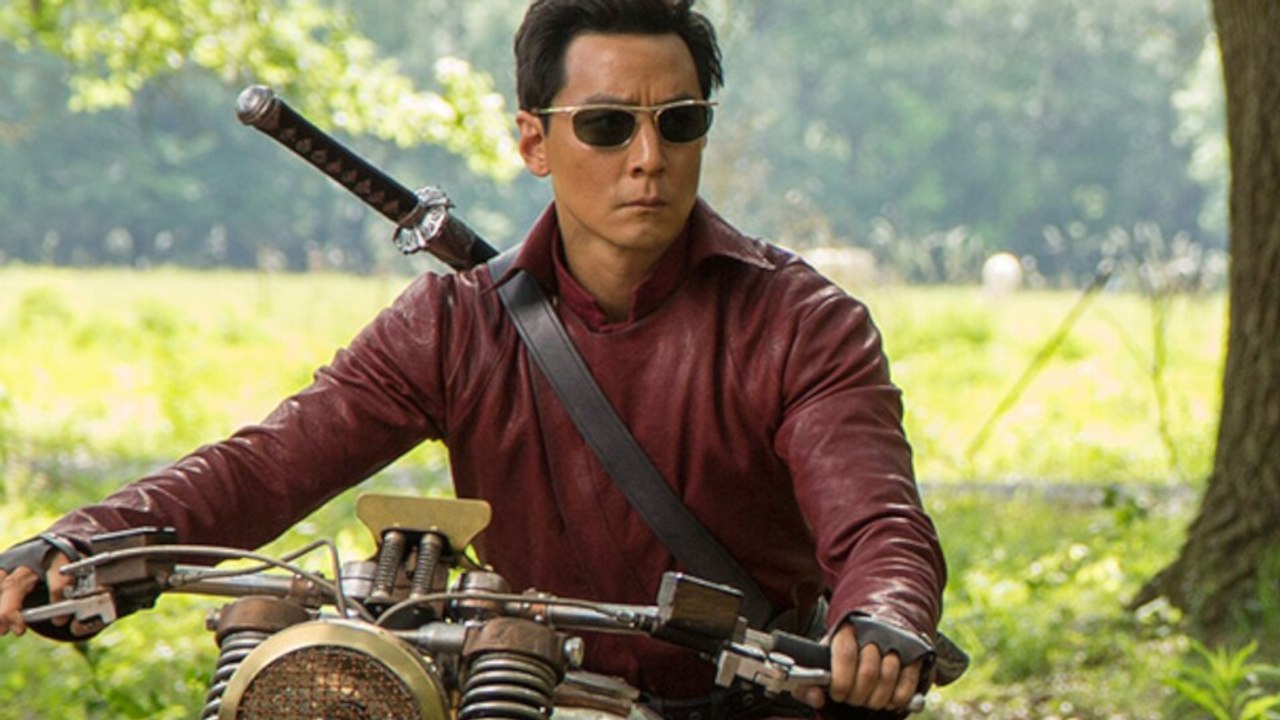 Into the Badlands: In der neuen Action-Serie eskortiert ein erfahrener Krieger einen kleinen Jungen durch die Ruinen der modernen Zivilisation
