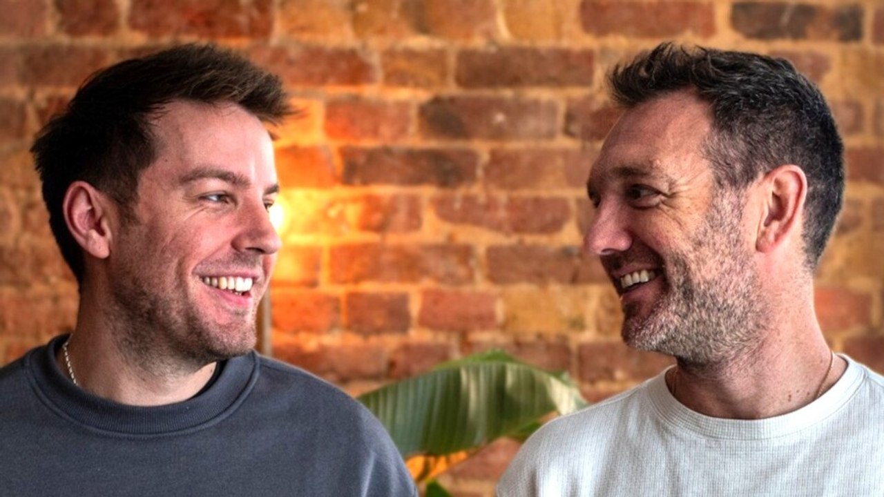 Heinrich und Hans aus Kingdom Come: Deliverance spielen jetzt zusammen DnD - also zumindest ihre Schauspieler