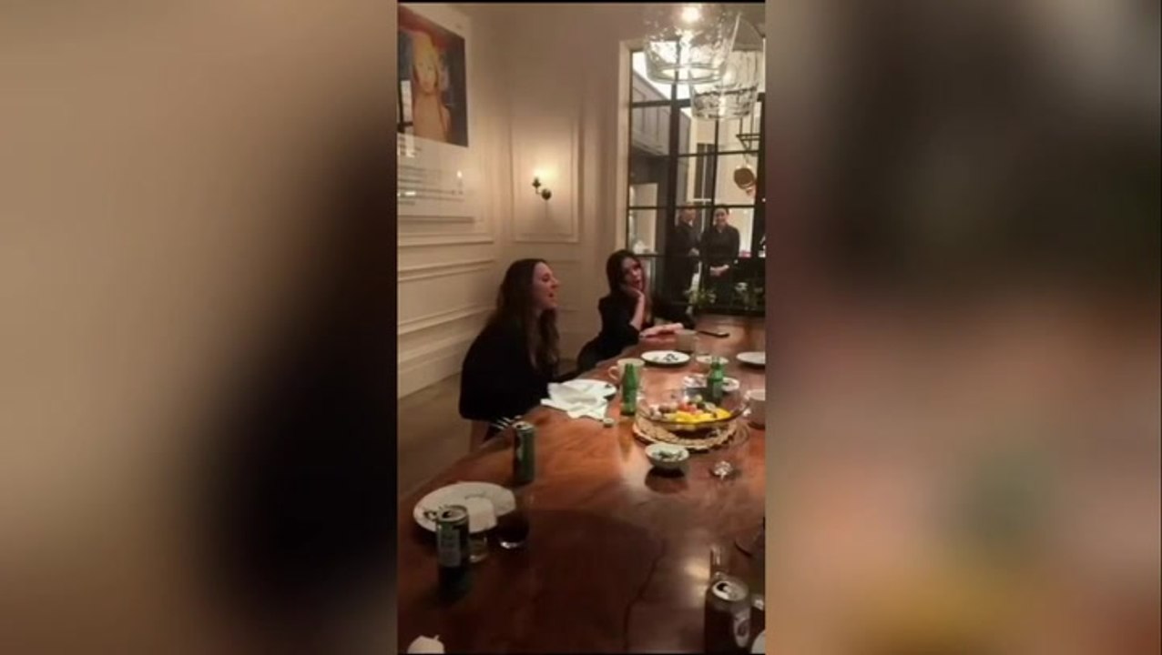 Spice Girls stick by Victoria Beckham as Cruz teases ‘exciting update’